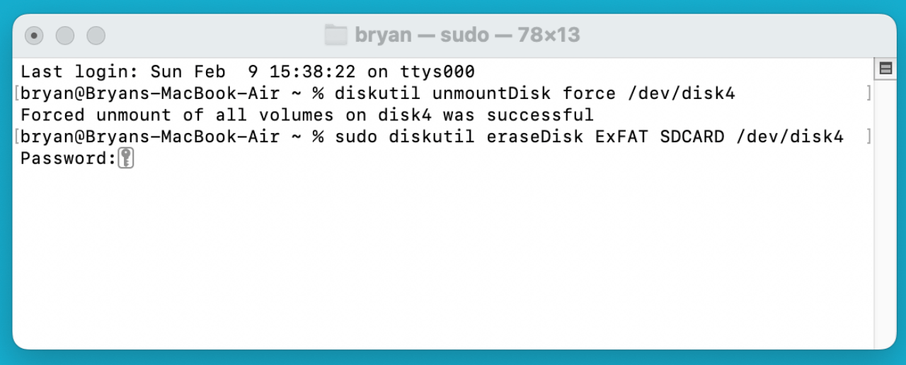 Mac refuses to recognize the connected SD card