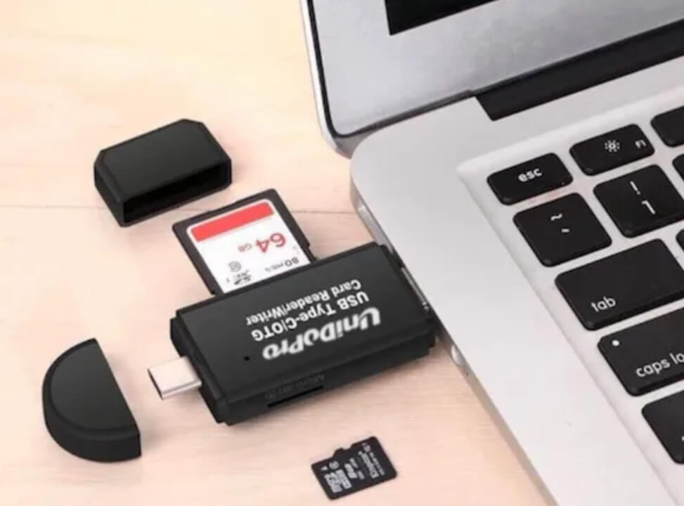 SD card isn't showing up in Mac Finder