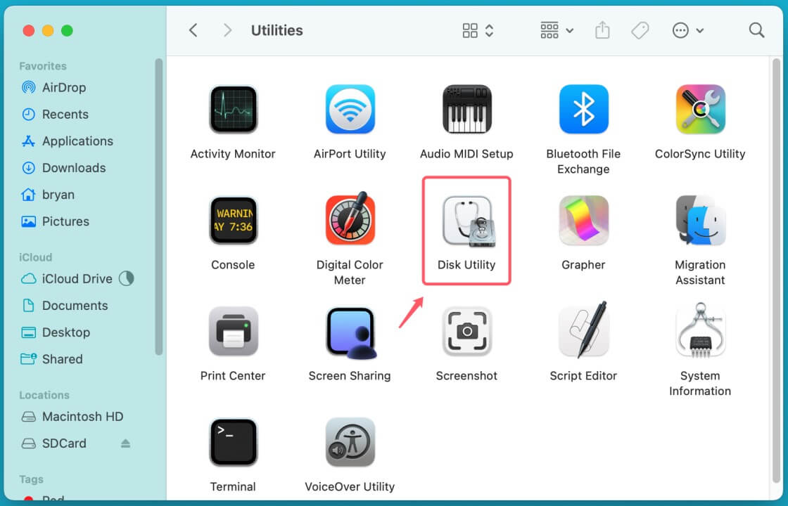 SD card isn't showing up in Mac Finder